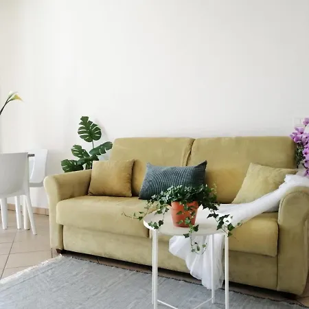 Holihome_nina - Meraviglioso, 50m Dal Mare * 托尔托雷托